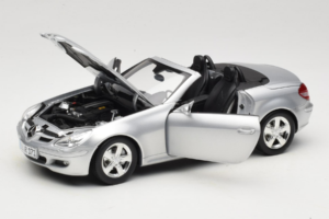 Mercedes SLK R171 Ασημί Minichamps 1:18 B66962318 Μέταλλο - εικόνα 2 από 9
