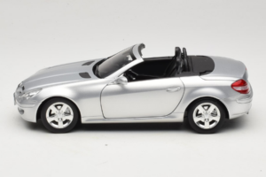 Mercedes SLK R171 Ασημί Minichamps 1:18 B66962318 Μέταλλο - εικόνα 4 από 9