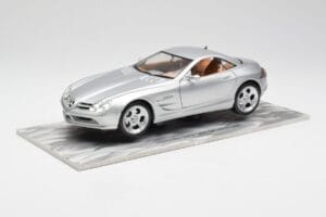 Mercedes SLR Vision Ασημί Περιορισμένη Έκδοση Με Βάση Αλουμινίου Bburago 1:18 B66962102 Μέταλλο