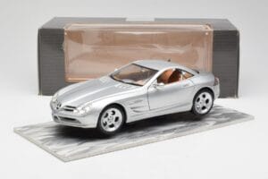 Mercedes SLR Vision Ασημί Περιορισμένη Έκδοση Με Βάση Αλουμινίου Bburago 1:18 B66962102 Μέταλλο - εικόνα 8 από 8