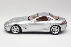 Mercedes SLR Vision Liquid Ασημί Maisto 1:18 B66962101 Μέταλλο - εικόνα 4 από 8
