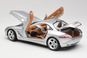 Mercedes SLR Vision Liquid Ασημί Maisto 1:18 B66962101 Μέταλλο - εικόνα 5 από 8
