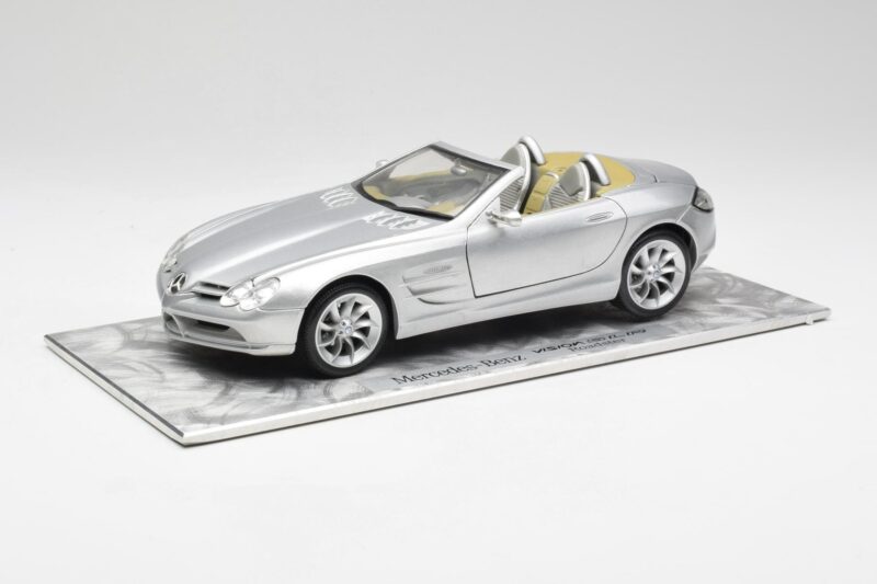 Mercedes SLR Vision Roadster Liquid Ασημί Maisto 1:18 B66963208 Μέταλλο