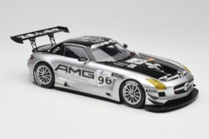 Mercedes AMG SLS C197 GT3 Team AMG China #96 M. Hakkinen / C. Cheng Zhuhai 6th 2011 Minichamps 1:18 151113196 Μέταλλο - εικόνα 4 από 6