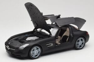 Mercedes SLS AMG C197 Matte Black Minichamps 1:18 100039027 Μέταλλο - εικόνα 2 από 8
