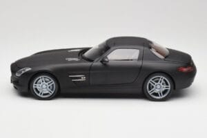 Mercedes SLS AMG C197 Matte Black Minichamps 1:18 100039027 Μέταλλο - εικόνα 4 από 8