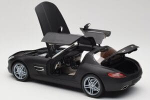 Mercedes SLS AMG C197 Matte Black Minichamps 1:18 100039027 Μέταλλο - εικόνα 5 από 8