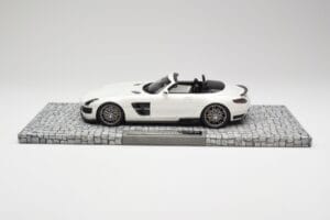 Mercedes Brabus SLS AMG 700 Biturbo Roadster Pearl Λευκό Minichamps 1:18 107032130 Μέταλλο - εικόνα 3 από 6