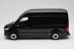 Mercedes Sprinter Μαύρο Norev 1:18 183041 Μέταλλο - εικόνα 4 από 8
