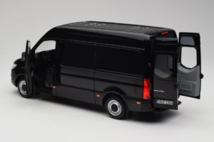 Mercedes Sprinter Μαύρο Norev 1:18 183041 Μέταλλο - εικόνα 5 από 8