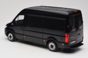 Mercedes Sprinter Μαύρο Norev 1:18 183041 Μέταλλο - εικόνα 7 από 8