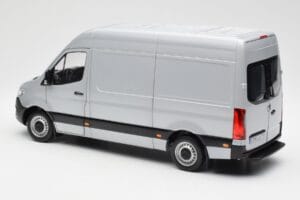Mercedes Sprinter W907 Ασημί Norev 1:18 183424 Μέταλλο - εικόνα 7 από 8