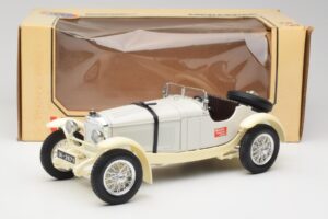 Mercedes SSKL Λευκό & Κρεμ Bburago 1:18 3002-M1 Μέταλλο - εικόνα 6 από 6