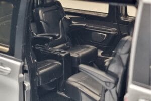 Mercedes V-Class V260 AMG Line Ασημί Norev 1:18 183871 Μέταλλο - εικόνα 9 από 10