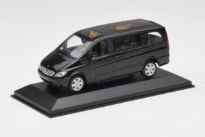 Mercedes Viano W639 Atlantis Blue Minichamps 1:43 B67871200 Μέταλλο - εικόνα 2 από 4