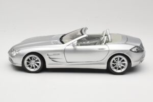 Mercedes Vision SLR Roadster Ασημί Maisto 1:18 B66962107 Μέταλλο - εικόνα 4 από 8