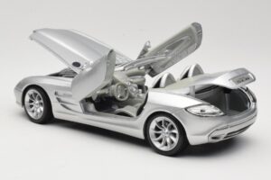 Mercedes Vision SLR Roadster Ασημί Maisto 1:18 B66962107 Μέταλλο - εικόνα 5 από 8