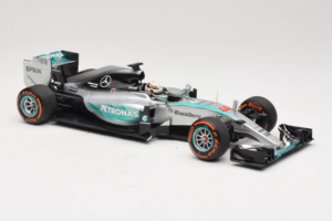 Mercedes W06 #44 L. Hamilton Mercedes AMG Petronas Japanese Grand Prix Winner 2015 Minichamps 1:18 110150344 Μέταλλο - εικόνα 4 από 7