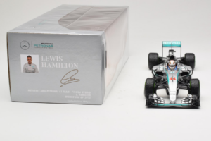 Mercedes W06 #44 L. Hamilton Mercedes AMG Petronas United States Grand Prix Winner World Champion 2015 Minichamps 1:18 110150 - εικόνα 6 από 7