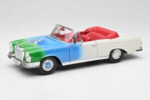 Mercedes 280SE W108 Tricolor Maisto 1:18 56014 Μέταλλο