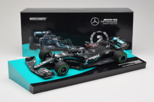 Mercedes W11 #44 L. Hamilton Mercedes AMG Petronas Turkish Grand Prix Winner World Champion 2020 Minichamps 1:18 113201444 Ρη - εικόνα 7 από 7