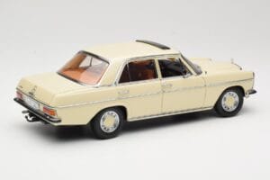 Mercedes W115 Strich 8 Κρεμ Sun Star 1:18 4581 Μέταλλο - εικόνα 3 από 8