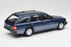 Mercedes 300D W124 T-Modell Nautical Μπλε Norev 1:18 183962 Μέταλλο - εικόνα 3 από 8