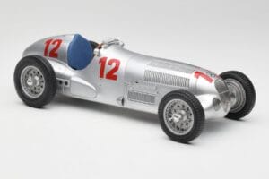 Mercedes W125 #12 R. Caracciola Grand Prix 1937 CMC 1:18 M-052 Μέταλλο - εικόνα 4 από 6