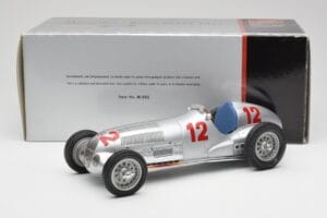 Mercedes W125 #12 R. Caracciola Grand Prix 1937 CMC 1:18 M-052 Μέταλλο - εικόνα 6 από 6