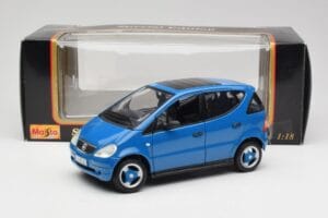 Mercedes A-Class W168 Azure Μπλε Maisto 1:18 50311 Μέταλλο - εικόνα 8 από 8