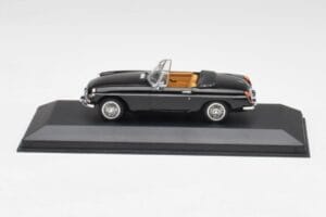 MGB Καμπριολέ Μαύρο Minichamps 1:43 430131030 Μέταλλο