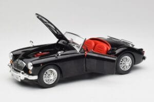 MGA English Roadster Μαύρο Revell 1:18 84559091 Μέταλλο - εικόνα 2 από 8
