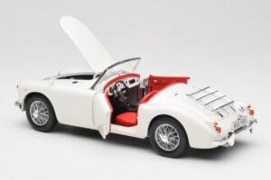 MGA Roadster Old English White Revell 1:18 08455 Μέταλλο - εικόνα 5 από 8