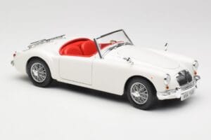 MGA Roadster Old English White Revell 1:18 08455 Μέταλλο - εικόνα 6 από 8