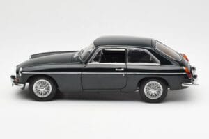 MGB GT Mk2 Coupe Racing Πράσινο AUTOart 1:18 76602 Μέταλλο - εικόνα 4 από 8