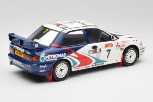 Mitsubishi Lancer Evo 3 Group A #4 T. Makinen / S. Harjanne Rally Australia 1996 Otto 1:18 OT475 Ρητίνη - εικόνα 2 από 6
