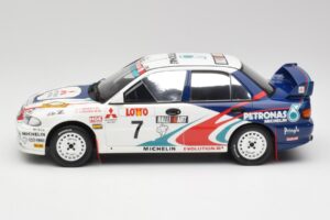 Mitsubishi Lancer Evo 3 Group A #4 T. Makinen / S. Harjanne Rally Australia 1996 Otto 1:18 OT475 Ρητίνη - εικόνα 3 από 6