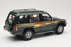 Mitsubishi Pajero V20 LWB Πράσινο Sun Star 1:18 1225 Μέταλλο - εικόνα 3 από 8