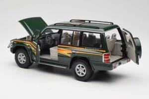 Mitsubishi Pajero V20 LWB Πράσινο Sun Star 1:18 1225 Μέταλλο - εικόνα 5 από 8