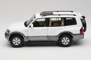 Mitsubishi Pajero V73 Λευκό YC Model 1:18 241218040103010206 Μέταλλο - εικόνα 4 από 8
