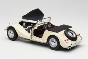 Morgan 4/4 Series II Λευκό Kyosho 1:18 08111W Μέταλλο - εικόνα 5 από 8