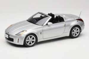 Nissan Fairlady Z Z33 Roadster Diamond Silver AUTOart 1:18 77376 Μέταλλο