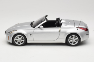 Nissan Fairlady Z Z33 Roadster Diamond Silver AUTOart 1:18 77376 Μέταλλο - εικόνα 4 από 8
