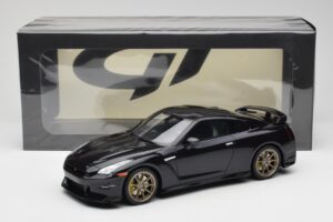 Nissan GT-R R35 Takumi Edition Midnight Purple GT Spirit 1:18 GT932 Ρητίνη - εικόνα 6 από 6