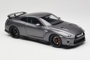 Nissan GT-R R35 Track Edition NISMO Gun Metallic MotorHelix 1:18 M83507 Μέταλλο - εικόνα 6 από 8