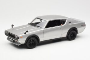 Nissan Skyline 2000 GT-R KPGC110 Ασημί Kyosho 1:18 08255S Μέταλλο