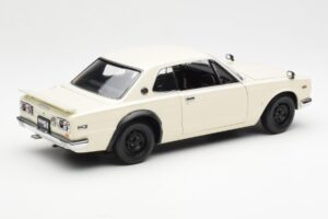 Nissan Skyline 2000 GT-R KPGC110 Λευκό Kyosho 1:18 08127W Μέταλλο - εικόνα 3 από 8