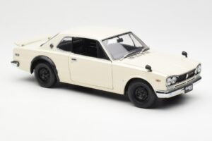 Nissan Skyline 2000 GT-R KPGC110 Λευκό Kyosho 1:18 08127W Μέταλλο - εικόνα 6 από 8