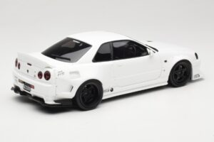 Nissan Skyline GT-R BNR34 by KRC Pearl White Otto 1:18 OT1135 Ρητίνη - εικόνα 2 από 6