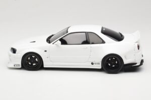 Nissan Skyline GT-R BNR34 by KRC Pearl White Otto 1:18 OT1135 Ρητίνη - εικόνα 3 από 6